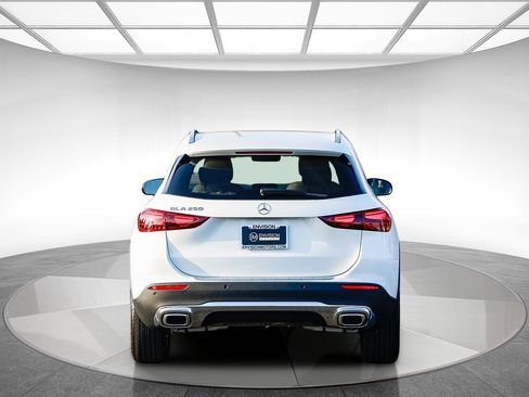 Certified 2025 Mercedes-Benz GLA 250 GLA 250 image 3