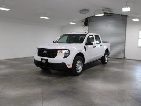 New 2026 Ford Maverick XL FWD image 3