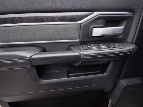 Used 2022 RAM 2500 Big Horn w/ Level C Equiment Group image 20