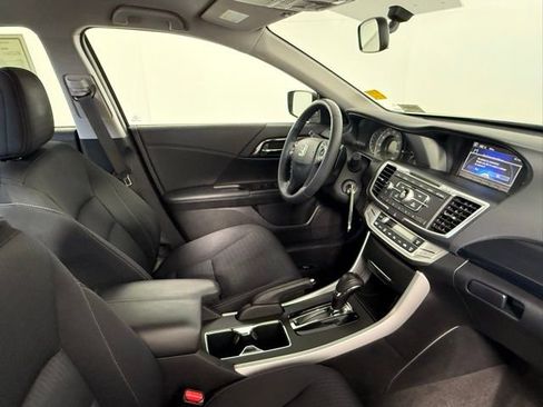 Used 2015 Honda Accord Sport image 51