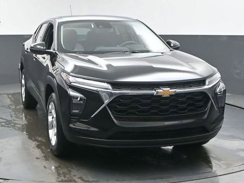 New 2026 Chevrolet Trax LS image 29