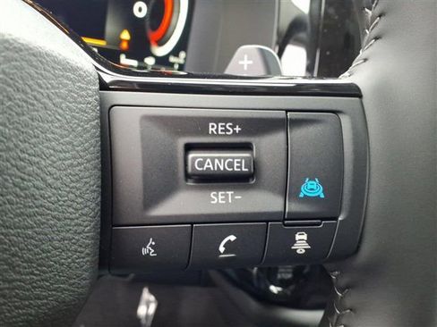 New 2026 Nissan Pathfinder Platinum image 21