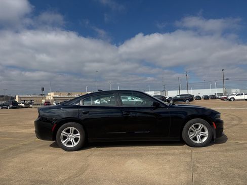 Used 2023 Dodge Charger SXT image 27