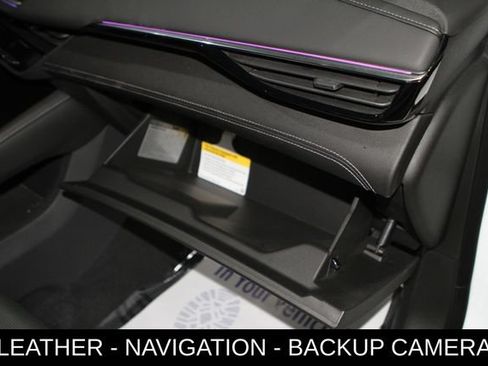Used 2024 Buick Envision Preferred AWD/4WD image 24
