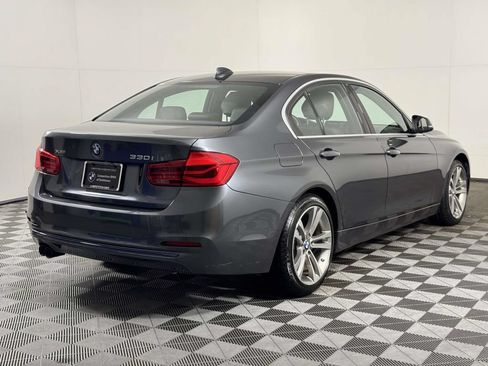 Used 2018 BMW 330i xDrive Sedan AWD/4WD image 10