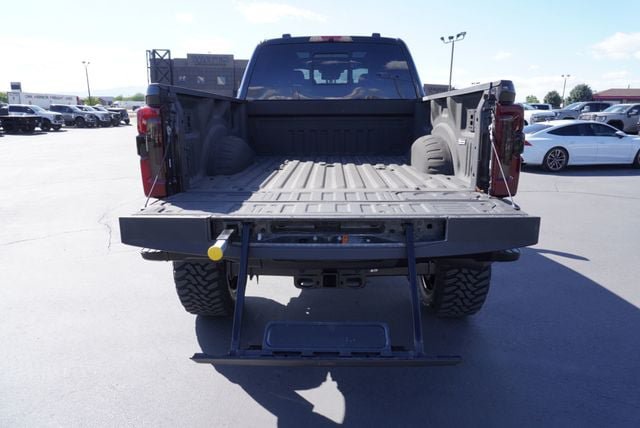 Used 2025 Ford F350 Platinum AWD/4WD image 12