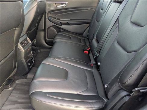 Used 2021 Ford Edge Titanium w/ Equipment Group 301A image 18