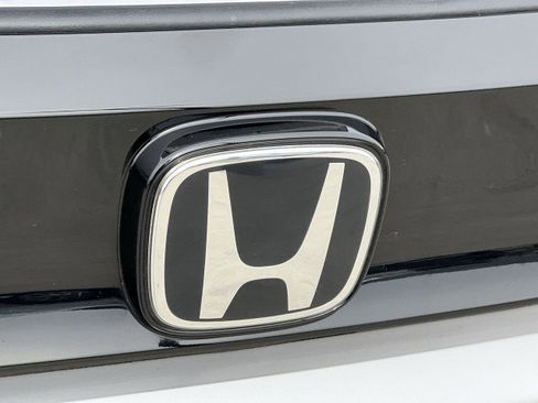 Used 2024 Honda Prologue EX image 31