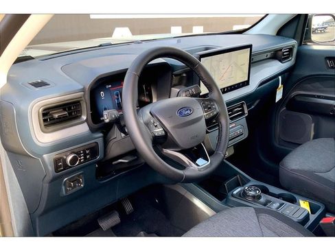 New 2025 Ford Maverick XLT w/ XLT Luxury Package image 6