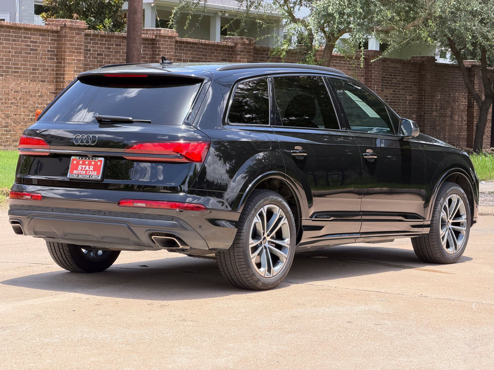 Used 2025 Audi Q7 2.0T Premium Plus w/ Premium Plus Package AWD/4WD image 15
