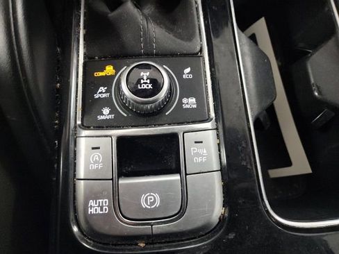 Used 2022 Kia Telluride LX image 20