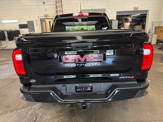 Used 2023 GMC Canyon AT4 AWD/4WD image 5