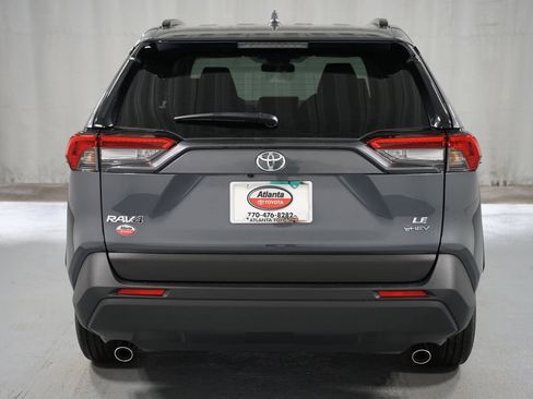 New 2025 Toyota RAV4 LE image 7