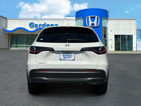New 2027 Honda HR-V LX image 5