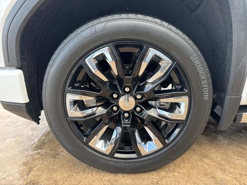 Used 2023 GMC Sierra 1500 Denali w/ Denali Reserve Package image 10