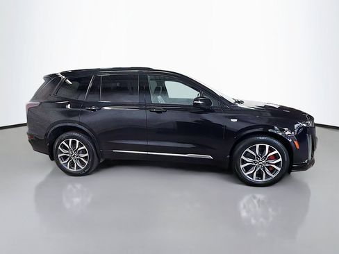 Certified 2024 Cadillac XT6 Sport w/ Technology Package AWD/4WD image 10