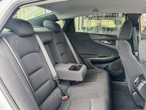 Used 2024 Chevrolet Malibu LT image 20