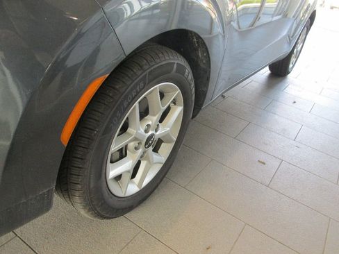 Used 2024 Kia Soul LX w/ Option Group 015 image 13