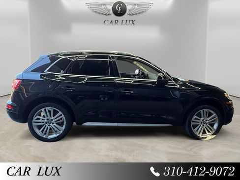 Used 2019 Audi Q5 2.0T Premium Plus w/ Premium Plus Package AWD/4WD image 6