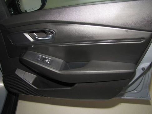 Certified 2025 Honda Accord SE image 15