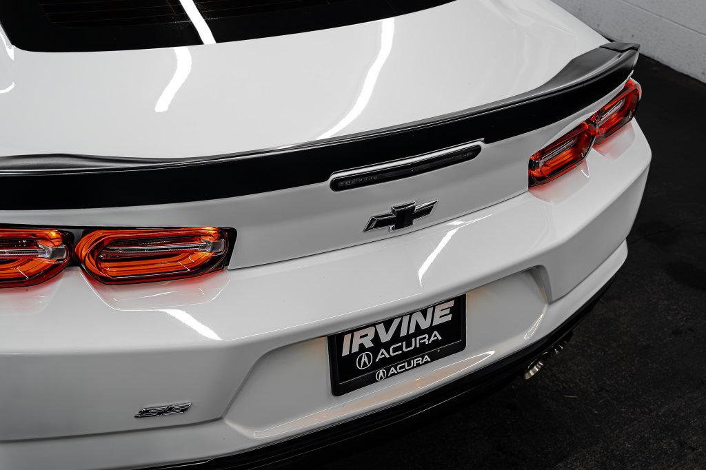 Used 2022 Chevrolet Camaro SS RWD image 16