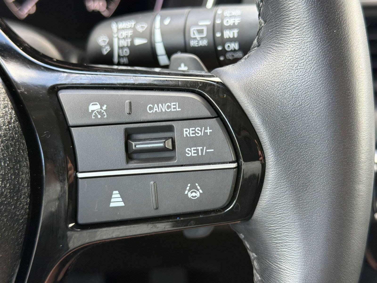 Used 2025 Honda Pilot EX-L image 19
