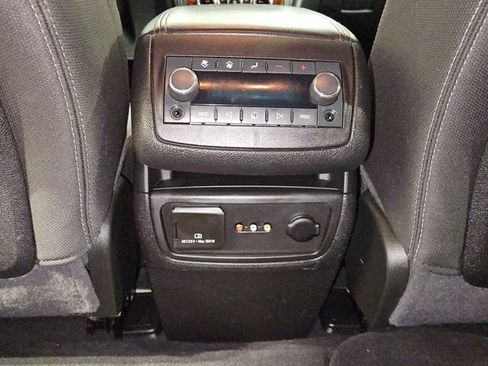Used 2013 Chevrolet Traverse LT w/ All-Star Edition AWD/4WD image 29