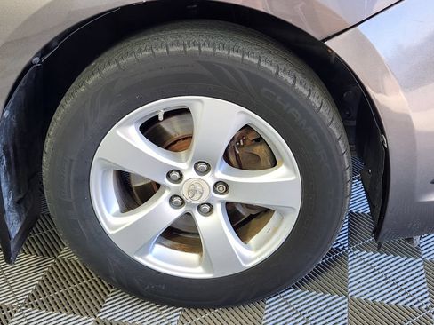 Used 2011 Toyota Sienna LE FWD image 9