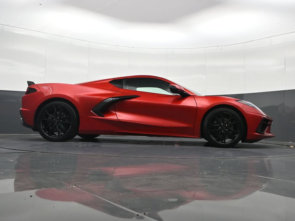 Used 2024 Chevrolet Corvette Stingray Coupe RWD image 44
