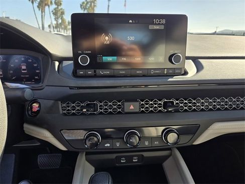 Used 2023 Honda Accord LX image 21