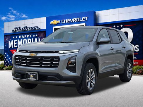 New 2026 Chevrolet Equinox LT FWD image 2