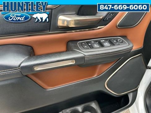 Used 2024 RAM 1500 Limited AWD/4WD image 17