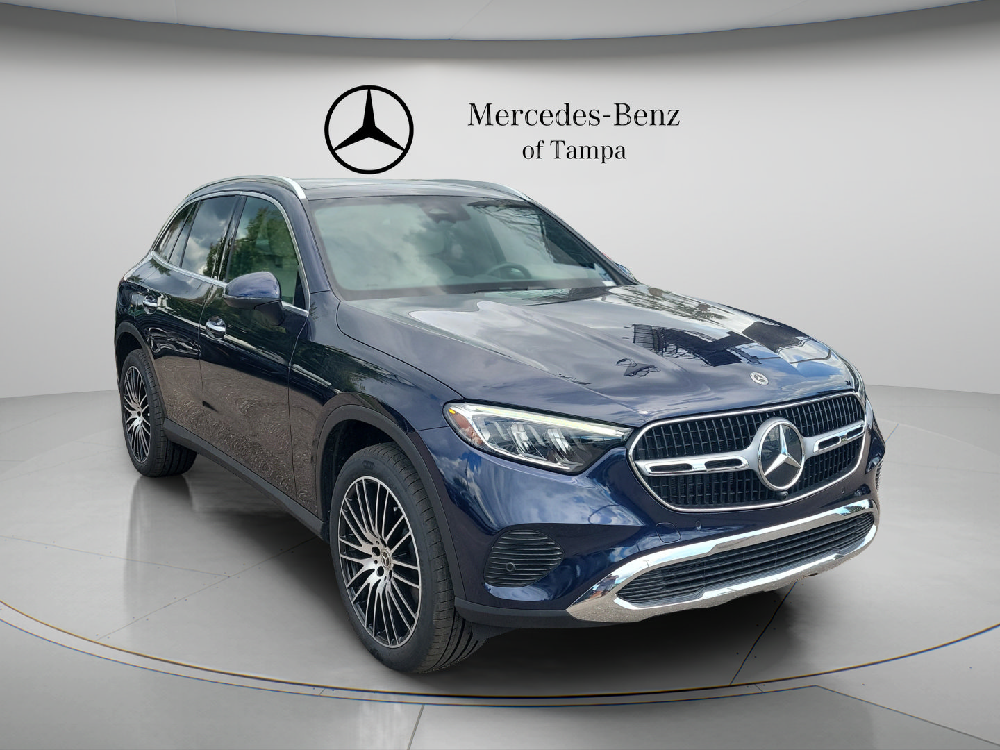 Certified 2024 Mercedes-Benz GLC 300 4MATIC image 4
