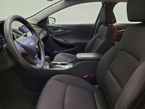 Used 2020 Chevrolet Malibu LT image 17