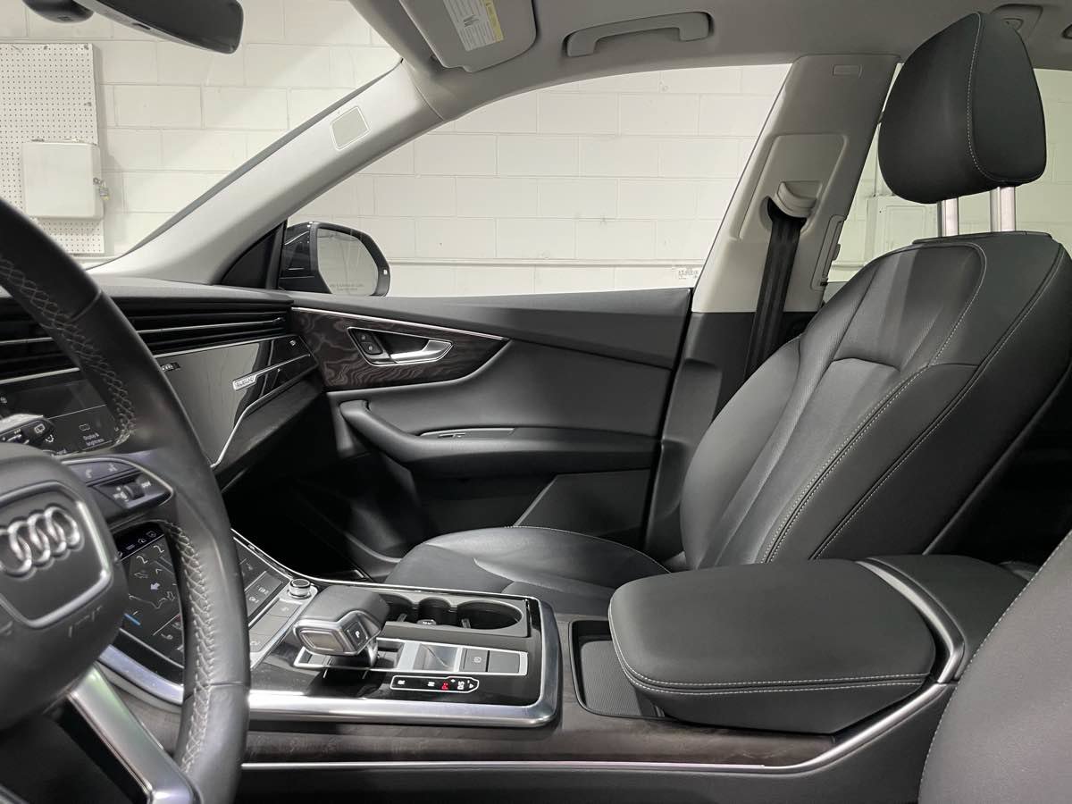 Used 2021 Audi Q8 Premium Plus w/ Premium Plus Package AWD/4WD image 14