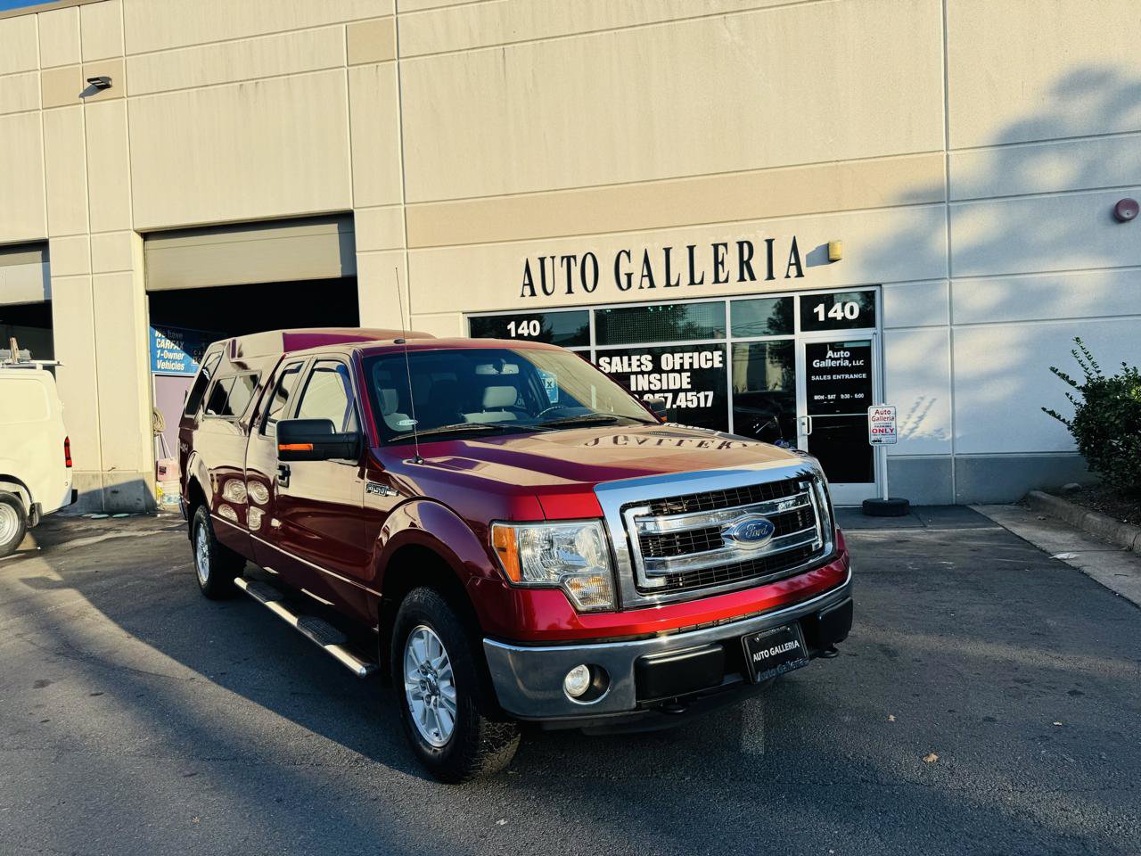 Used 2013 Ford F150 XLT w/ HD Payload Pkg AWD/4WD image 9