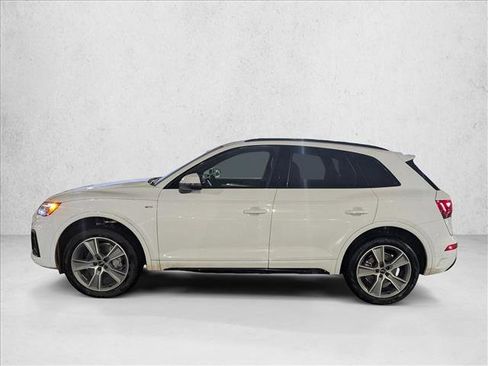 Certified 2025 Audi Q5 2.0T Premium Plus w/ Premium Plus Package image 6