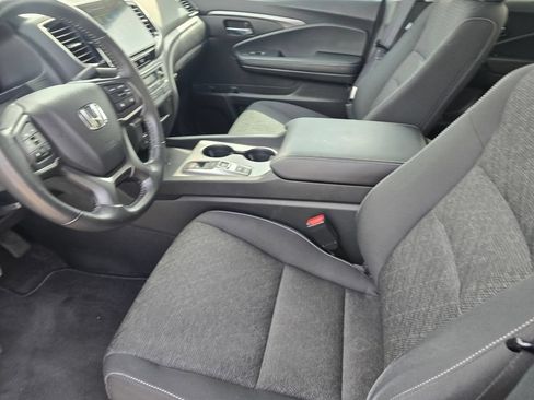 Used 2024 Honda Ridgeline Sport image 21