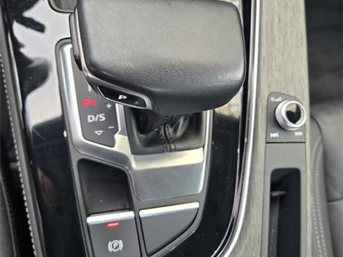 Used 2022 Audi A5 2.0T Premium Plus image 17