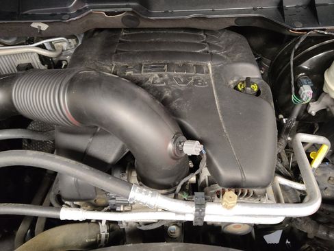 Used 2016 RAM 1500 Express AWD/4WD image 29
