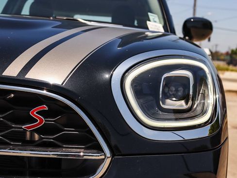 Used 2024 MINI Cooper Countryman S FWD image 11