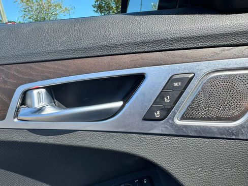 Used 2018 Genesis G80 5.0 Ultimate AWD/4WD image 22
