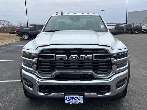 New 2026 RAM 5500 Tradesman w/ Chrome Appearance Group image 7