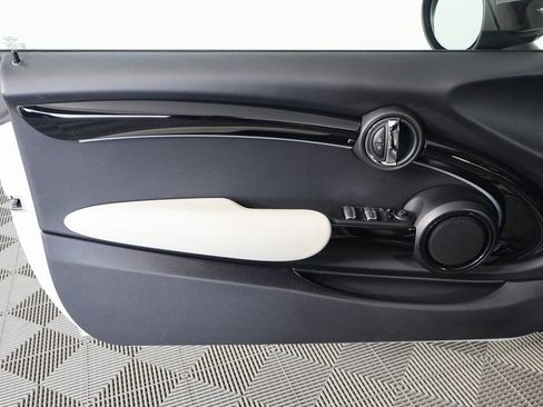 Used 2024 MINI Cooper S w/ Signature Upholstery Package FWD image 13
