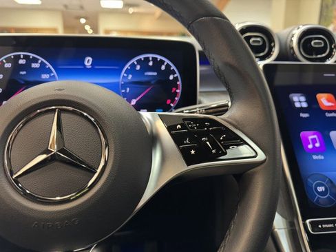 Certified 2025 Mercedes-Benz GLC 300 image 21