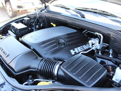 Used 2013 Dodge Durango R/T w/ Leather Interior Group AWD/4WD image 27