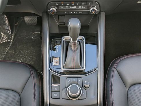 Used 2025 MAZDA CX-5 Carbon Edition image 17
