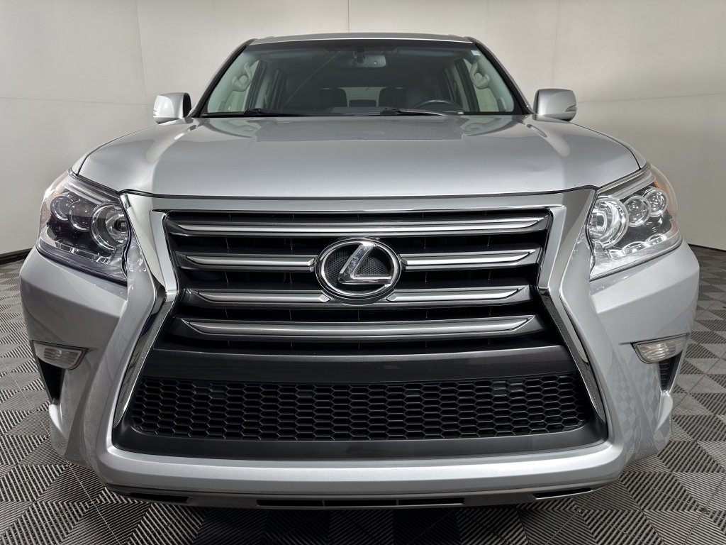 Used 2015 Lexus GX 460 AWD/4WD image 8