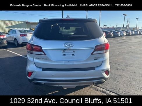 Used 2017 Hyundai Santa Fe Limited w/ Cargo Package image 7