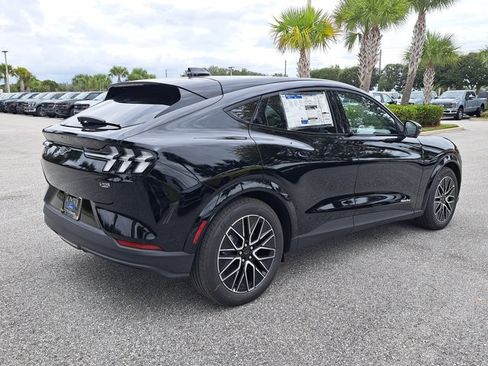 New 2025 Ford Mustang Mach-E Premium image 9